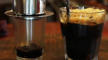 4 nhóm người không nên uống cà phê vào bữa sáng