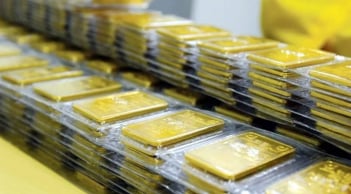 Giá vàng hôm nay 1/12/2025: Vàng miếng SJC giảm mạnh bất ngờ sau khi lập đỉnh mới