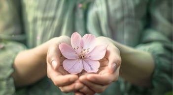 Người giàu sang khuyên nhủ: 3 chuyện này càng Kín Đáo thì càng giữ được Phúc Lộc, càng giàu càng sang