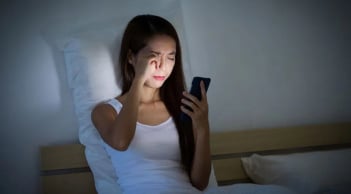 4 thói quen đang âm thầm làm tổn hại đến khả năng miễn dịch của cơ thể bạn