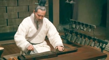 Tổ tiên dặn dò: 4 thứ tuyệt đối không nên tích trữ trong nhà –càng giữ càng nghèo, tài lộc đội nón ra đi