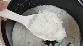 Cảnh báo: 3 loại thực phẩm trở nên độc hại khi để trong tủ lạnh, đặc biệt loại đầu tiên bạn phải biết ngay!