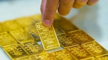 Giá vàng hôm nay 10/12: Vàng miếng và vàng nhẫn lao dốc mạnh, nhà đầu tư cần lưu ý