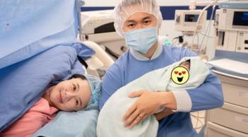 Thái Trinh và chồng doanh nhân đón con gái đầu lòng