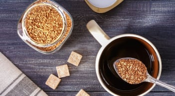 Điều gì xảy ra với cơ thể khi thường xuyên uống cà phê hòa tan?