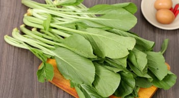 Ăn rau cải có hại cho 5 nhóm người này