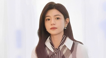 4 mẹo giúp 'Tiểu Long nữ' Trần Nghiên Hy giữ gìn làn da căng bóng tuổi 42