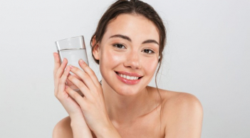 Bật mí tuyệt chiêu giúp da duy trì độ ẩm và làm chậm lão hóa