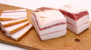 Để ổn định huyết áp, 2 loại thịt nên ăn ít, và 3 loại thịt nên ăn nhiều