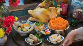 Mùng 1 âm lịch: Thắp hương xong nên hạ ngay 3 thứ này để giữ phúc, giữ tài, tránh hao lộc