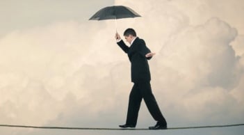 Hãy 'bớt' làm 5 chuyện vô nghĩa này đi, thì bạn mới trở nên giàu có và cuộc sống như mơ