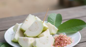 Loại quả “tốt nhất thế giới” trồng đầy ở Việt Nam: Giá chỉ từ 10.000 đồng/kg nhưng lợi ích sức khỏe không ngờ