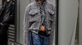 Muốn mặc quần ống rộng đẹp xuất sắc, chị em hãy kết hợp cùng 5 mẫu áo sau