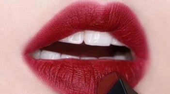 3 màu son vượng khí 2026: Lên môi là có lộc