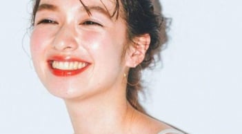 4 chất nuôi dưỡng làn da rạng rỡ, trẻ trung và tươi mới