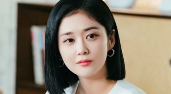 Bí quyết giữ làn da căng mướt tuổi 40 của các mỹ nhân Hoa – Hàn