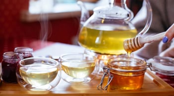 Uống trà xanh pha với mật ong, cơ thể có 7 thay đổi bất ngờ