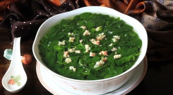 Chợ Việt có 5 loại rau giàu canxi hơn sữa, nhiều người không biết mà mua