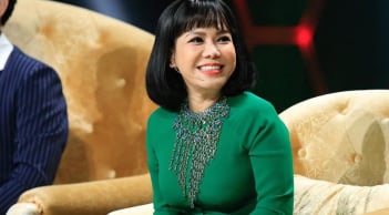 Việt Hương khiến khán giả bất ngờ khi xuất hiện với diện mạo khác lạ