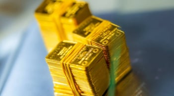 Giá vàng hôm nay 15/1/2025: Vàng SJC, nhẫn tròn bất ngờ đảo chiều tăng mạnh