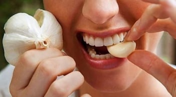 Để tăng cường sức đề kháng, tránh xa bệnh tật, cải thiện sức khỏe, bạn cần thực hiện 5 điều này