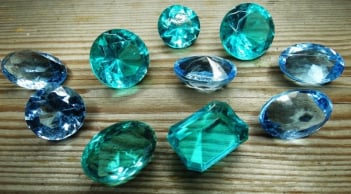 Chọn đá phong thủy theo mục tiêu sống, thu hút tài lộc, may mắn trong năm 2026