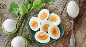 Ăn trứng không phải lúc nào cũng tốt: 7 nhóm người nên hạn chế ăn trứng hàng ngày