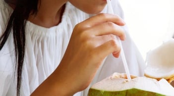 Khi mệt mỏi uống nước dừa, điều tuyệt với gì sẽ xảy ra?