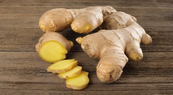 Mỗi sáng ăn một lát gừng, cơ thể có 7 thay đổi bất ngờ