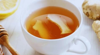 5 người tuyệt đối không nên uống trà gừng