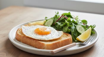 Ít ai ngờ: Bánh mì để tủ lạnh rồi hâm nóng lại giúp ổn định đường huyết, tốt cho tiêu hoá