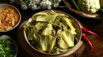 Vợ chồng cùng mắc ung thư vì ăn loại rau quen thuộc này mỗi ngày