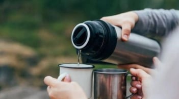 2 loại nước uống âm thầm “tiếp tay” cho tế bào ung thư phát triển, nhiều người dùng hằng ngày