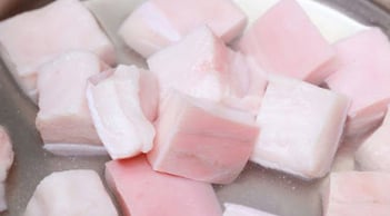 4 thực phẩm màu trắng không nên ăn nhiều kẻo hại sức khỏe