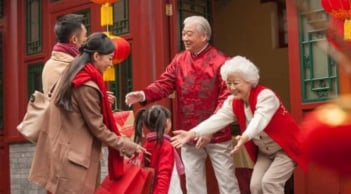 Tổ tiên dặn dò: 3 gia đình tuyệt đối nên tránh đến thăm, chúc Tết dịp Tết Nguyên đán kẻo rước xui vào nhà