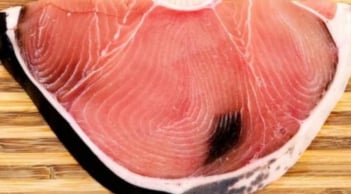 Bác sĩ cảnh báo: Loại cá “nuôi” tế bào ung thư nếu ăn quá nhiều, ngon mấy cũng phải hạn chế