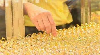 Sáng 6/2: Giá vàng lao dốc, giảm tới 5 triệu đồng/lượng