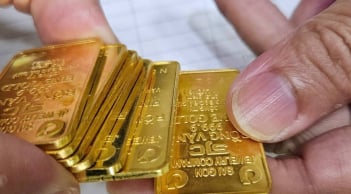 Giá vàng hôm nay 9/2: Vàng SJC, vàng nhẫn tăng mạnh, chuyên gia dự báo vượt 180 triệu đồng/lượng
