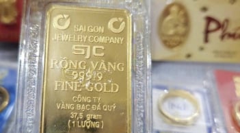 Giá vàng hôm nay 10/2 vượt mốc 180 triệu đồng/lượng, thị trường “nín thở” chờ biến động mới