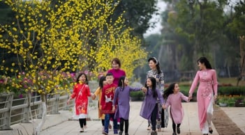 Hướng xuất hành mùng 1 Tết Bính Ngọ 2026 tốt nhất: Khởi đầu hanh thông, cả năm đón lộc