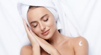 Phụ nữ sau 40 tuổi nên chăm sóc da thế nào để hạn chế lão hóa?