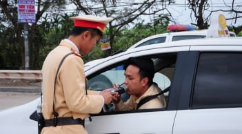Mùng 2 Tết, hơn 2.800 người vi phạm nồng độ cồn bị xử lý
