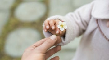 Những gì bạn cho đi, sẽ trở lại với bạn. Bạn có tin không?