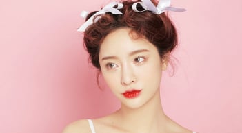 Cách trang điểm đẹp, bền màu và không bị lem khi hoạt động ngoài trời