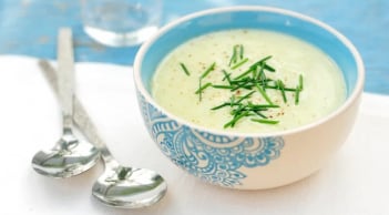 4 món ăn, bài thuốc vừa ngon vừa bổ từ lá hẹ