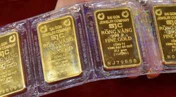 Giá vàng hôm nay 3/3/2026 tăng mạnh nhất tuần, tiến sát đỉnh lịch sử, chuyên gia dự báo sắp lập kỷ lục mới