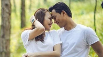 Mỹ Tâm và Mai Tài Phến đeo nhẫn giống nhau