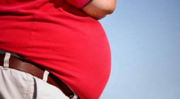 “Bụng bia” có thật sự do uống nhiều bia? Sự thật khiến nhiều người bất ngờ