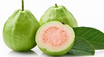 4 lý do nên ăn ổi thường xuyên nếu muốn làn da sáng khỏe tự nhiên