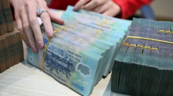 Khi nào thực hiện tăng lương cơ sở thêm 8%?